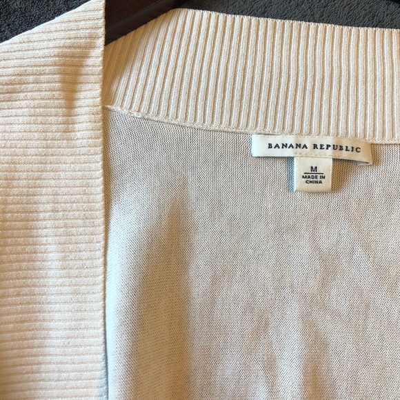 Banana Republic 3/4 Sleeve Cardigan - Picture 3 of 3